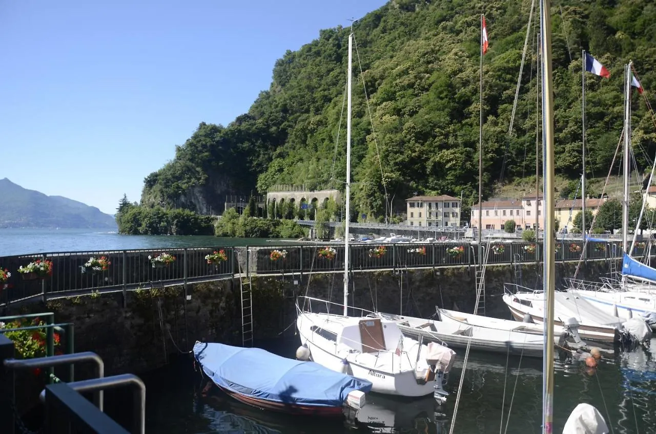 Anma Cottages The Secret Garden Pianello Del Lario Apartment