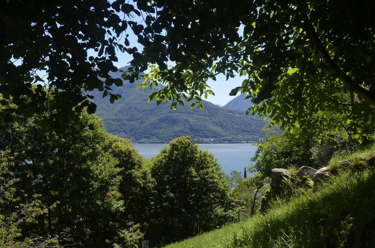 Anma Cottages The Secret Garden Pianello Del Lario Apartment