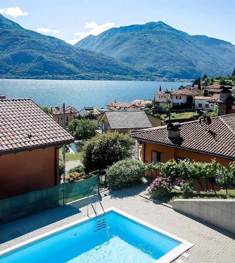 Anma Cottages The Secret Garden Pianello Del Lario