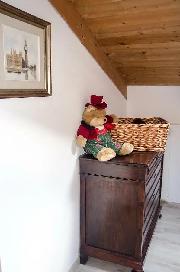 Anma Cottages The Secret Garden Pianello Del Lario Apartment