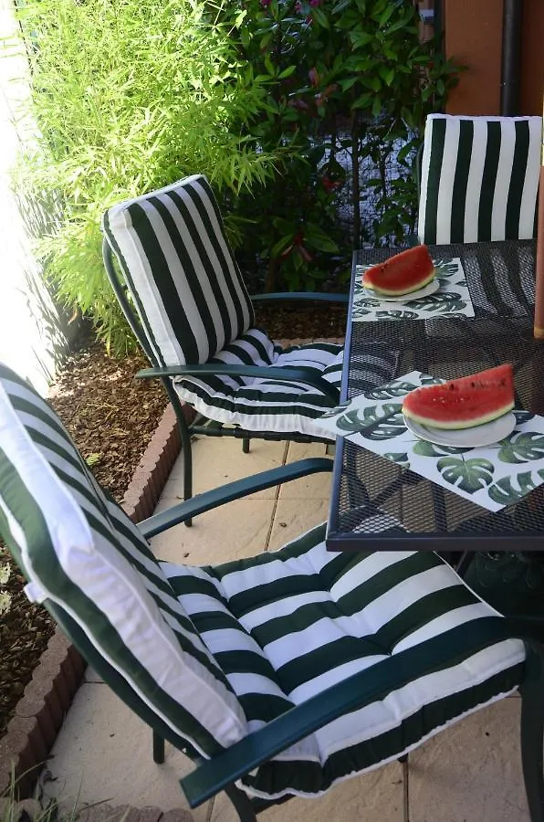 Διαμέρισμα Anma Cottages The Secret Garden Pianello Del Lario Ιταλία